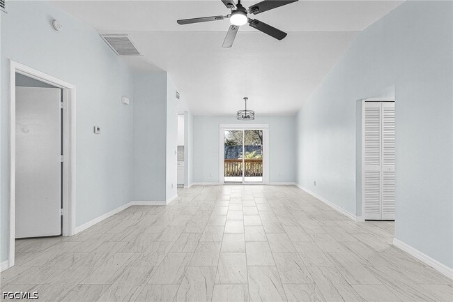 Building Photo - 17176 Phlox Dr