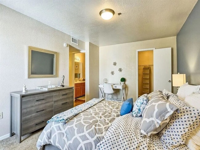 Building Photo - Reserve at Stillwater