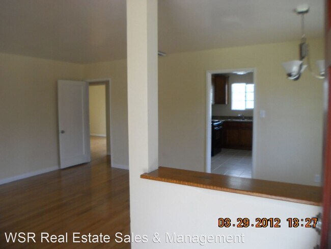 Building Photo - 3 br, 1 bath House - 4625 Gardena Dr