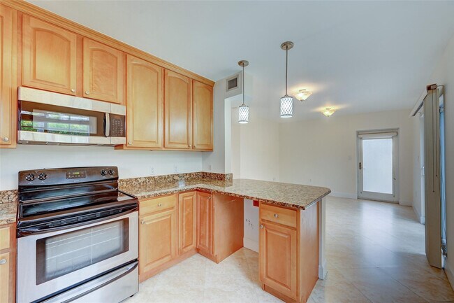 Foto del edificio - 410 SW 15th St