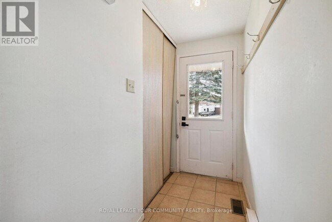 Building Photo - 71 Geddes Crescent