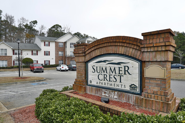 Building Photo - Summer Crest Apartments