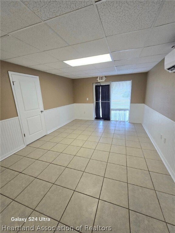 241 S Commerce Ave Unit 101, Sebring, FL 33870 Room for Rent in
