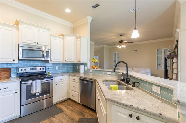 Building Photo - 349 White Rock Dr