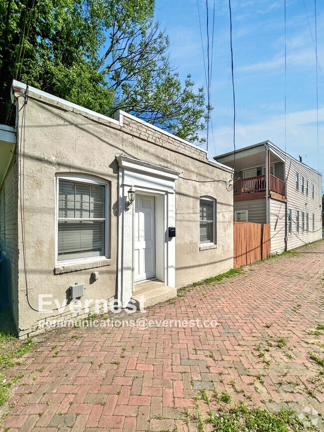 Building Photo - 3100 E Marshall St