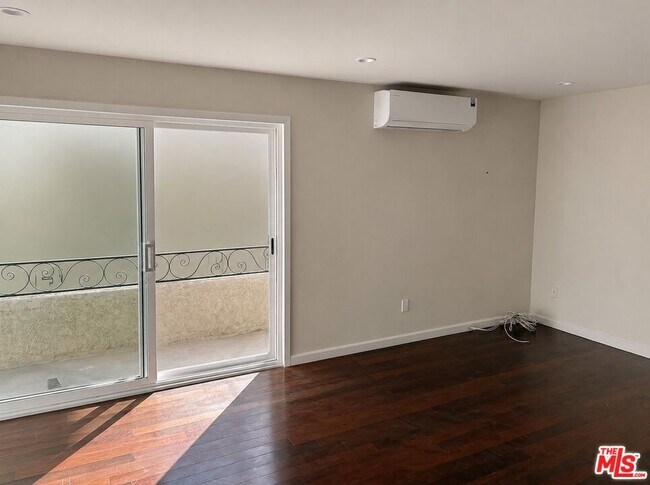 Foto del edificio - 11550 Nebraska Ave