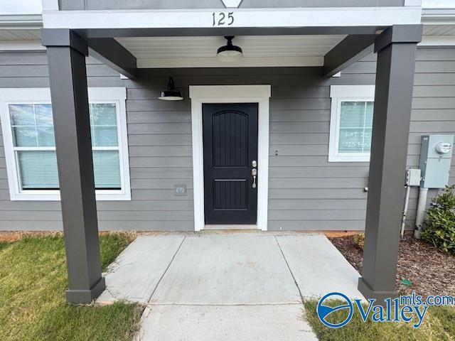 Foto del edificio - 125 Foster Wy Dr