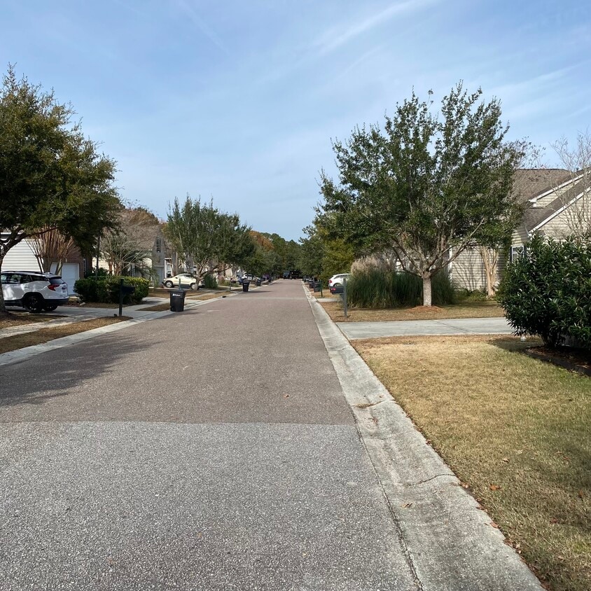 Primary Photo - 2104 Baldwin Park Dr