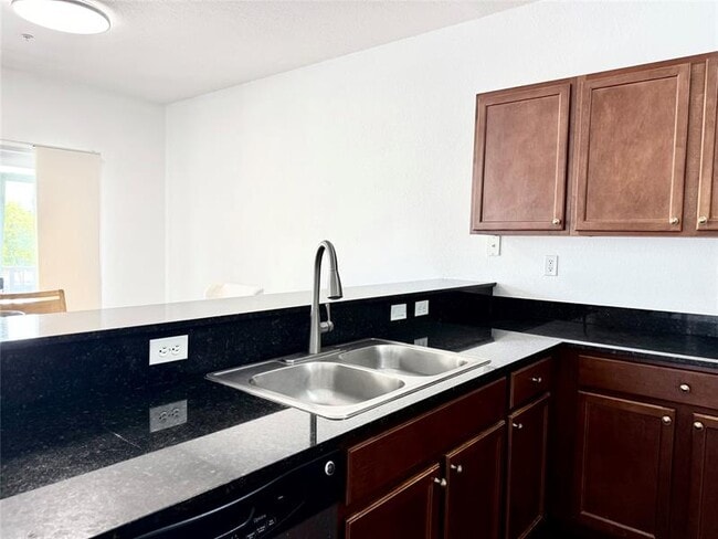 Building Photo - 10870 NW 88th Terrace