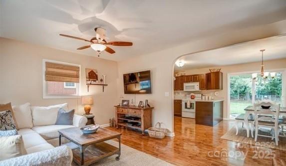 Foto del edificio - 1601 Starbrook Dr