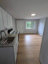 Building Photo - 1113 Portland-Cobalt Rd