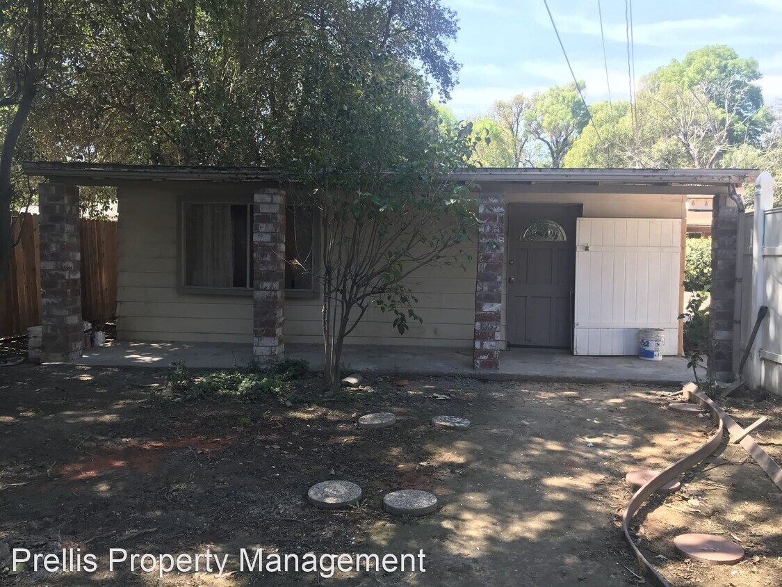 Primary Photo - 1 br, 1 bath House - 8433 Melvin Avenue