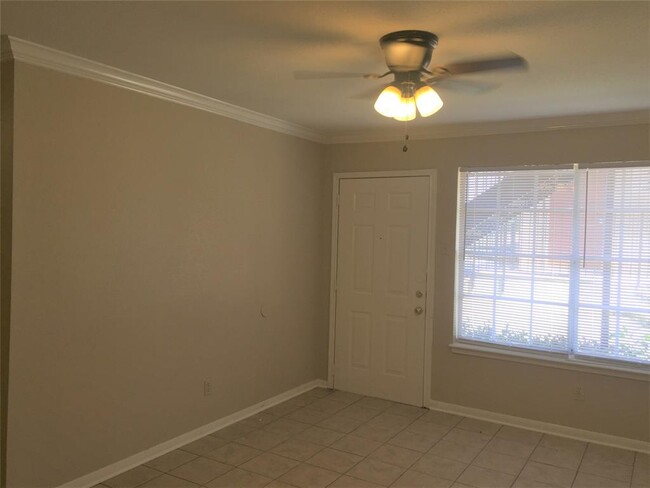 Building Photo - 4710 Airport Blvd