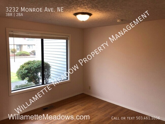 Building Photo - 3232 Monroe Ave NE