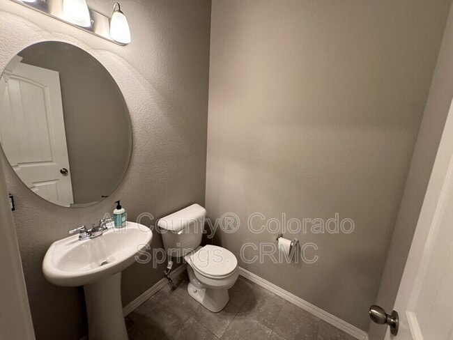 Foto del edificio - 10807 Hidden Pr Pkwy
