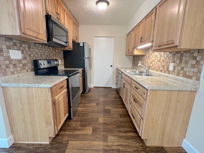 Foto del edificio - 1600 20th St S