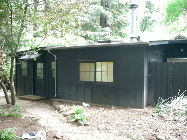 Building Photo - 11390 Berkeley Way