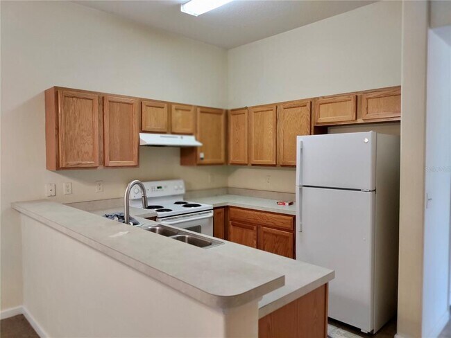 Building Photo - 42 Wheatfield Dr