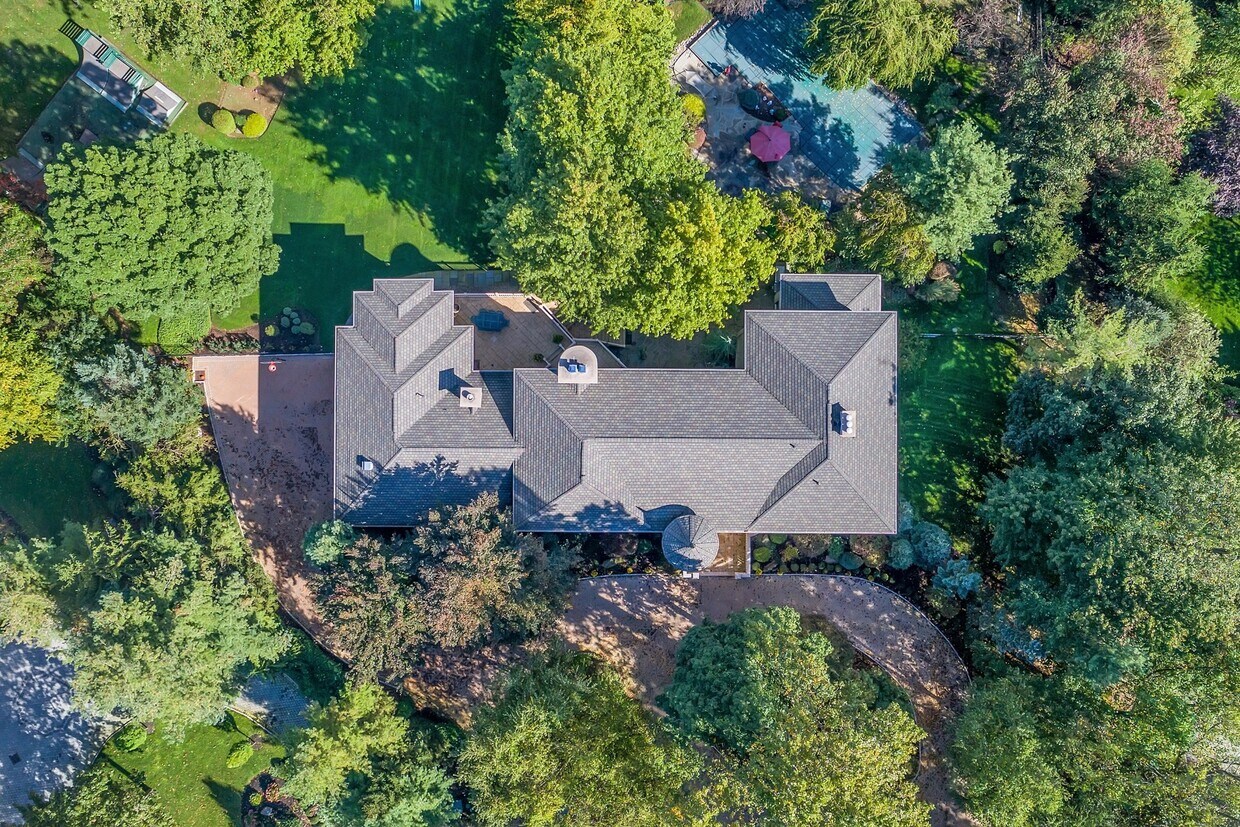 Foto principal - 11 Tamarack Rd