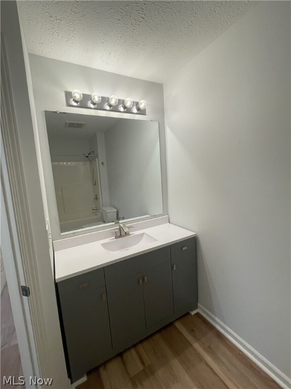 Building Photo - 29846 Lenox Dr