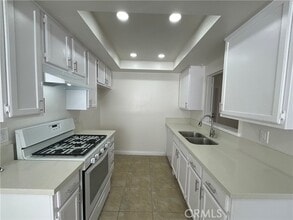 Building Photo - 7942 Moonshadow Cir