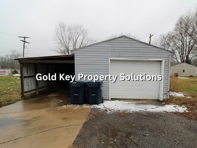 Building Photo - Updated MIDDLETOWN 3 Bedroom 1 Bath Home w...