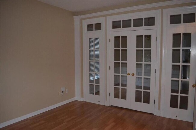 Building Photo - 770 Soneley Ct