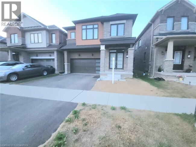 Building Photo - 72 Monteith Dr