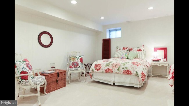 Foto del edificio - 4705 29th St S