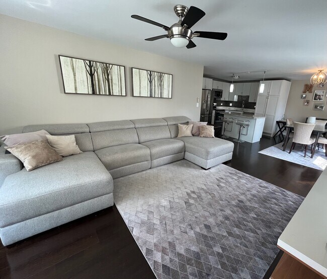 Foto del edificio - 3033 N Sheridan Rd