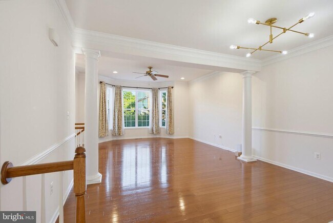 Foto del edificio - 43248 Mitcham Square