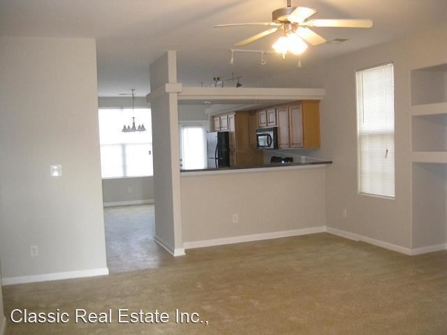 Building Photo - 3 br, 2 bath House - 2801 Red Clover Lane