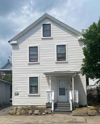 Building Photo - 381 Summer St
