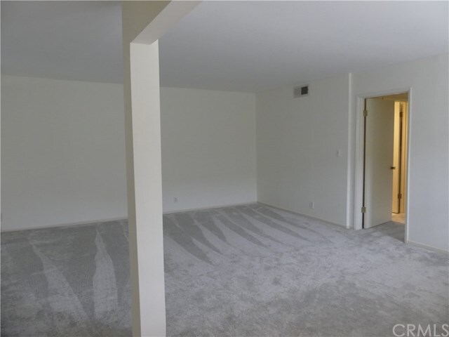 Foto del edificio - 2484 E Mountain St