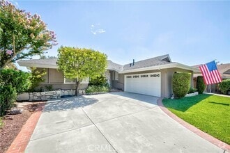 Building Photo - 2301 W Cajon Dr