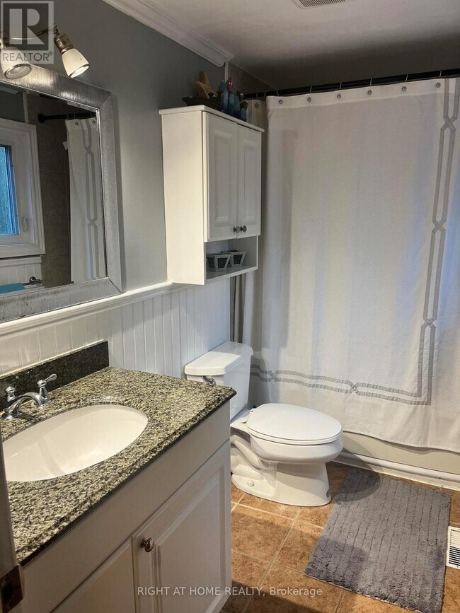 Photo du bâtiment - 1711 S Porcupine Ave