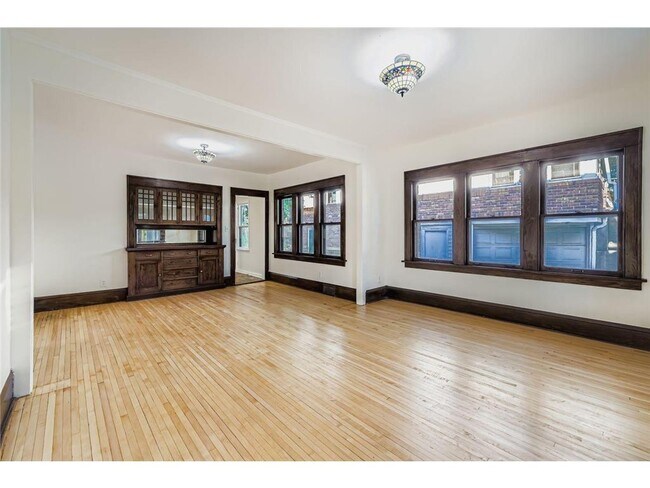 Foto del edificio - 1683 Minnehaha Ave E