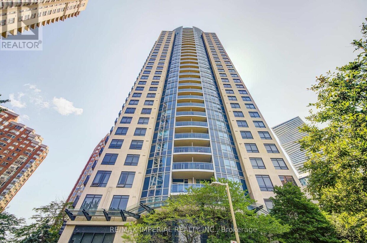 Photo principale - 330-2330 Burnhamthorpe Rd W
