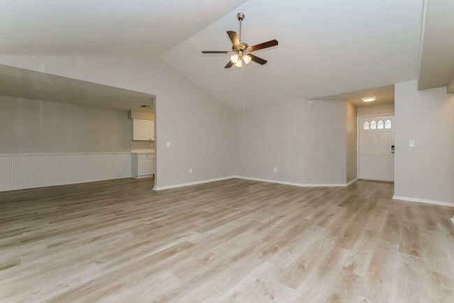 Building Photo - 15706 Crying Wind Dr
