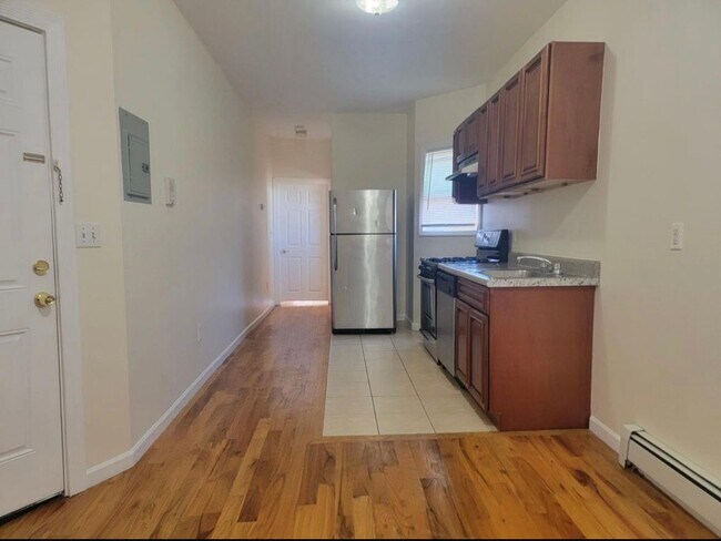 Foto del edificio - 52 Belmont Ave