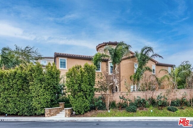 Building Photo - 20430 Aurora Way