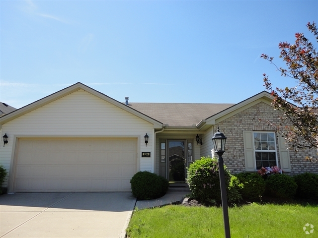 Building Photo - 9244 Sawgrass Dr