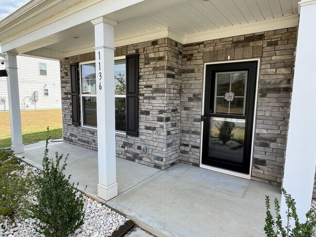Building Photo - 1136 Ashe Mdw Dr