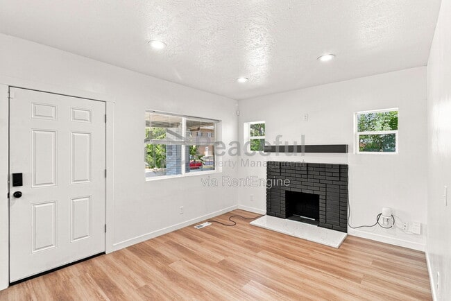 Photo - 1603 South Major Street Apartment