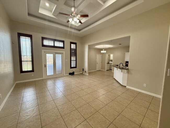 Foto del edificio - 1200 W Park Dr