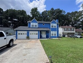 Building Photo - 832 Brandlwood Way NW