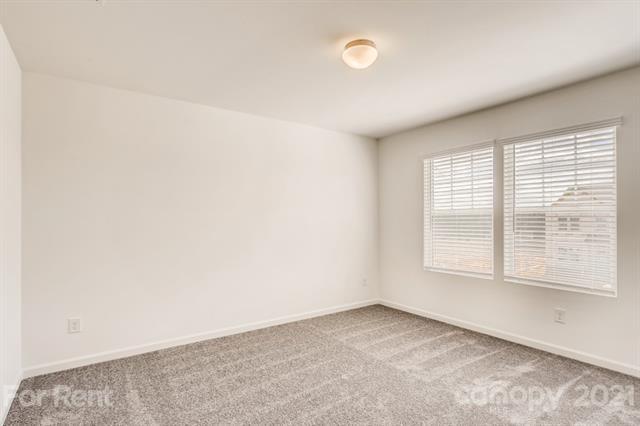 Building Photo - 136 Fairfield Dr
