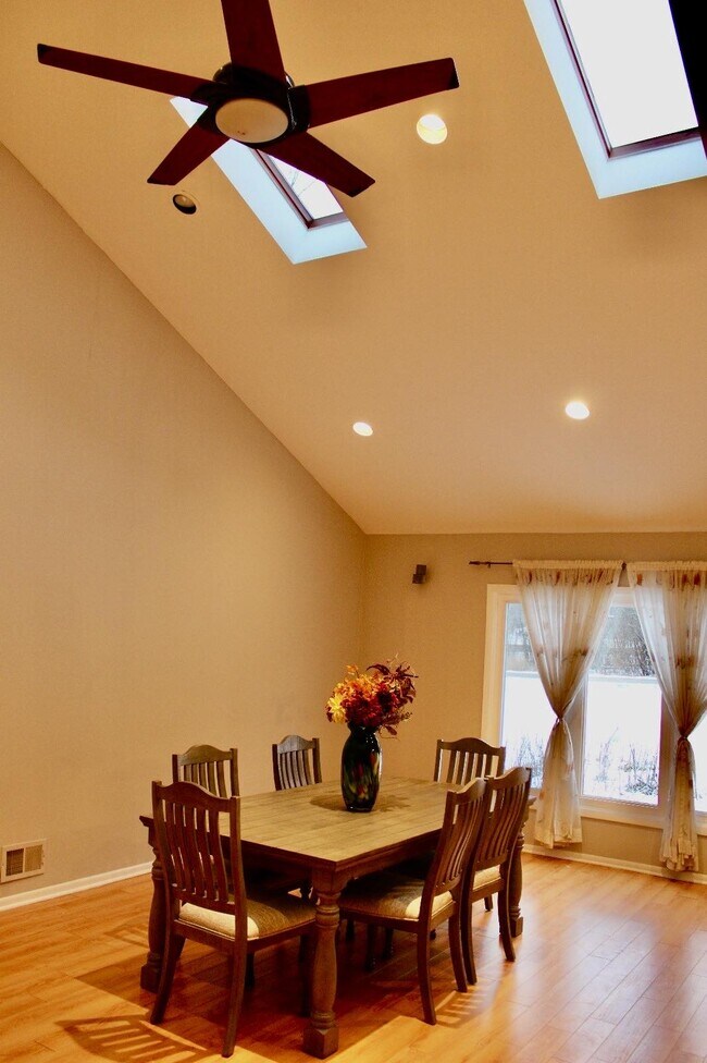 Foto del edificio - 3443 Buena Rd