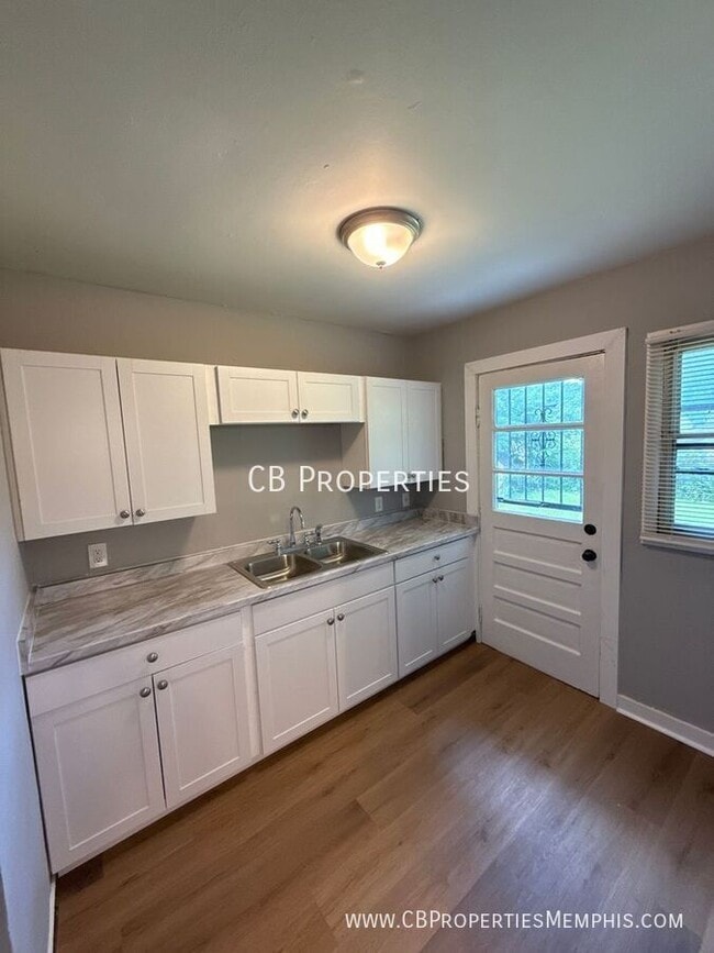 Building Photo - 4112 Grey Rd