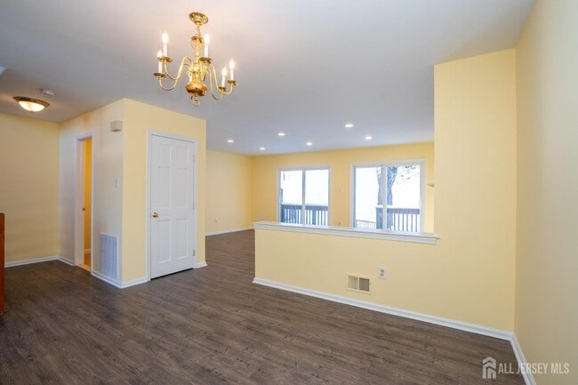 Foto del edificio - 42 Chicopee Dr